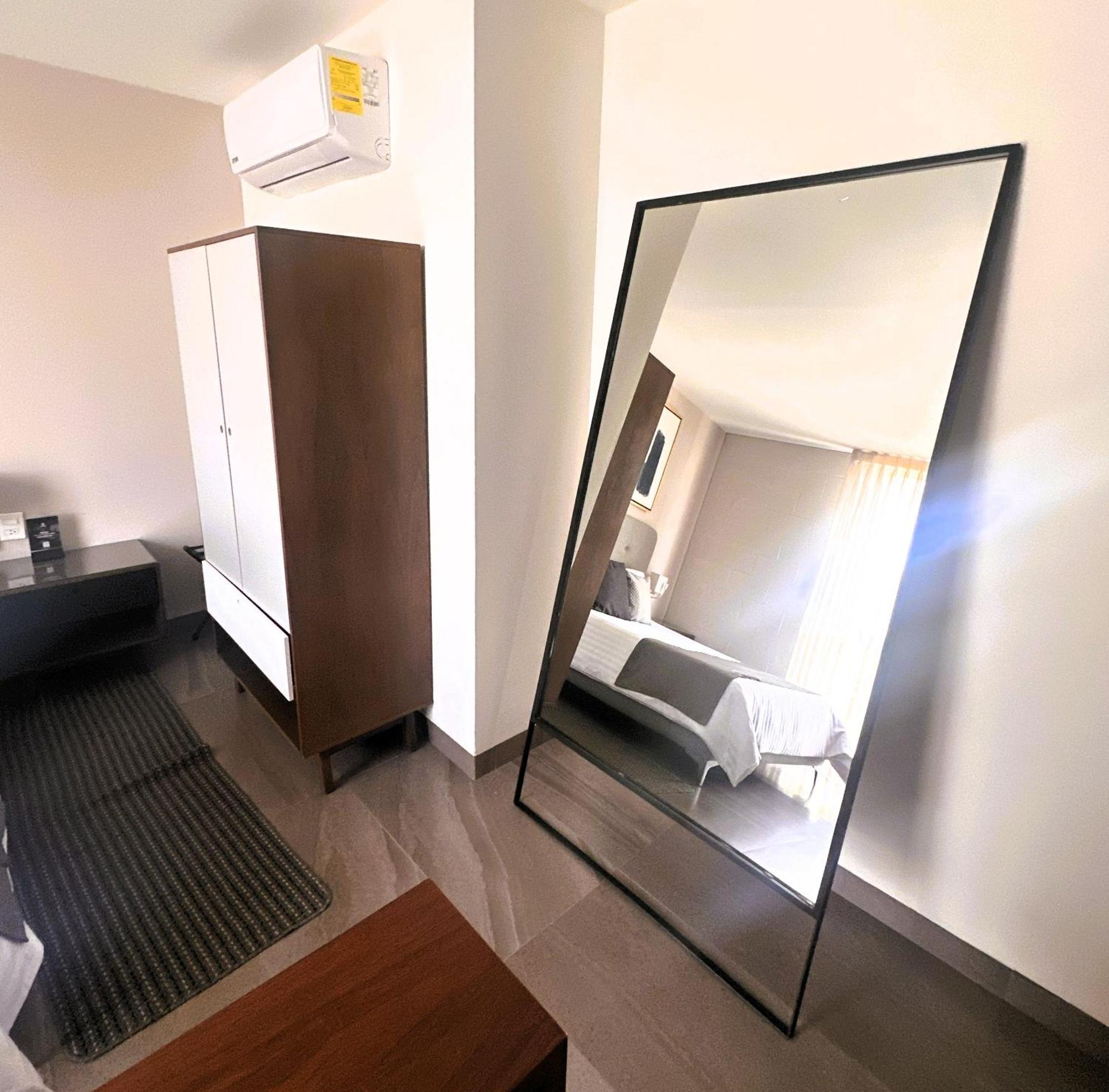 Arboleda 5 Luxury Lofts Aparthotel Silao Buitenkant foto